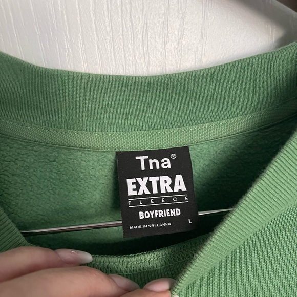 Green Aritzia sweatsuit - extra fleece - Picture 3 of 6